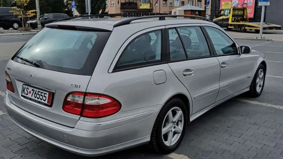 MERCEDES-BENZ E Klasa -