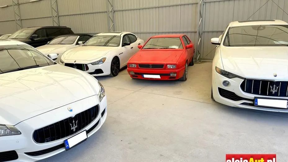MASERATI Quattroporte -