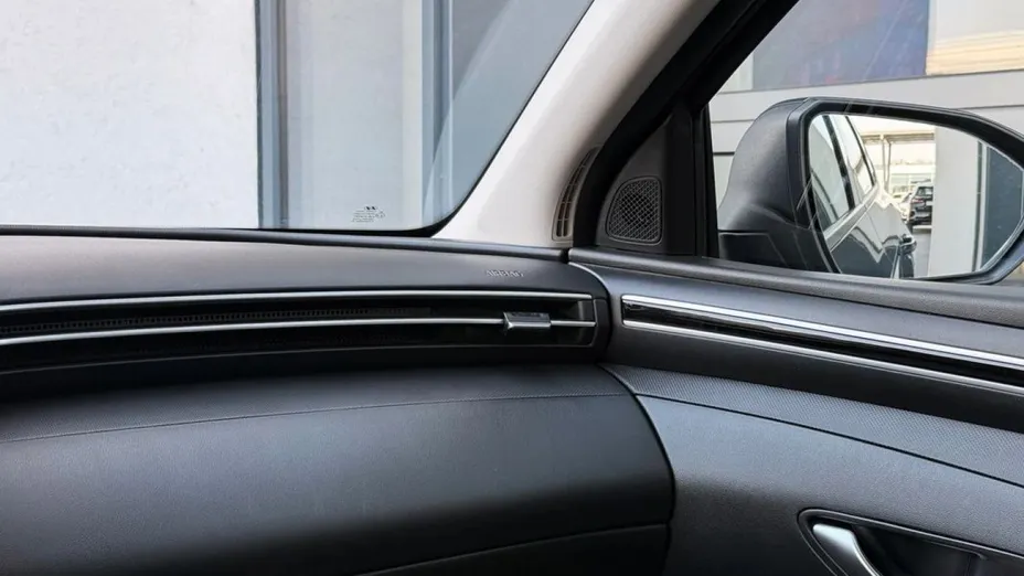 HYUNDAI Tucson -