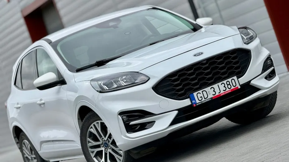 FORD Escape -