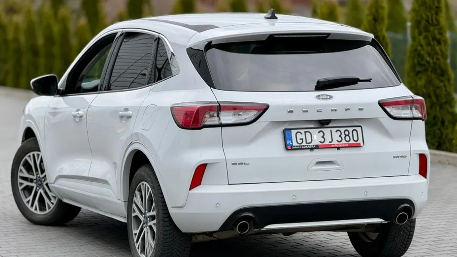 FORD Escape -
