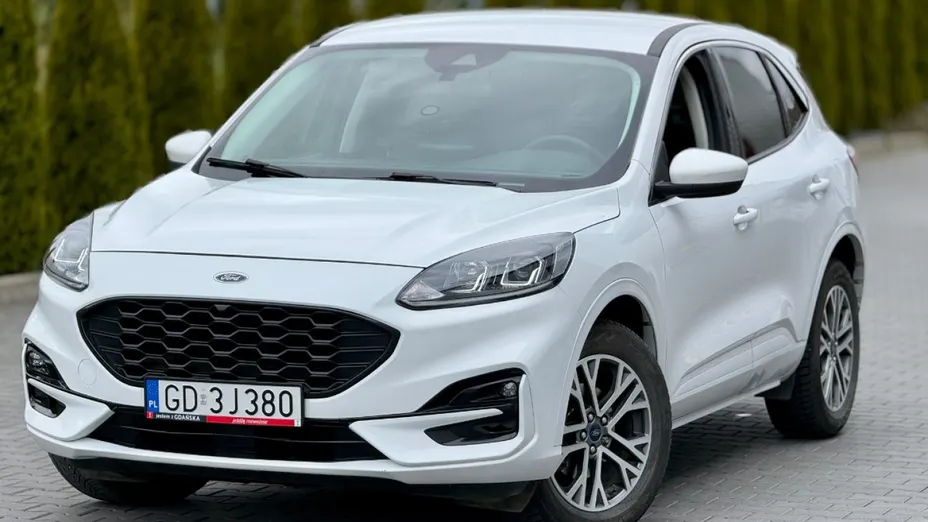FORD Escape -