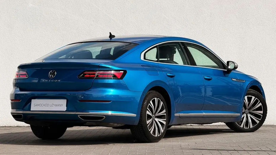 VOLKSWAGEN Arteon -