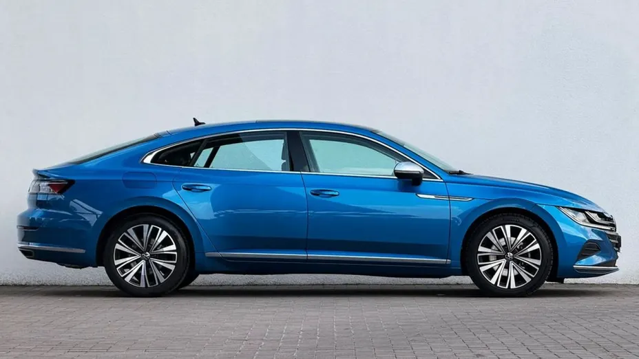 VOLKSWAGEN Arteon -