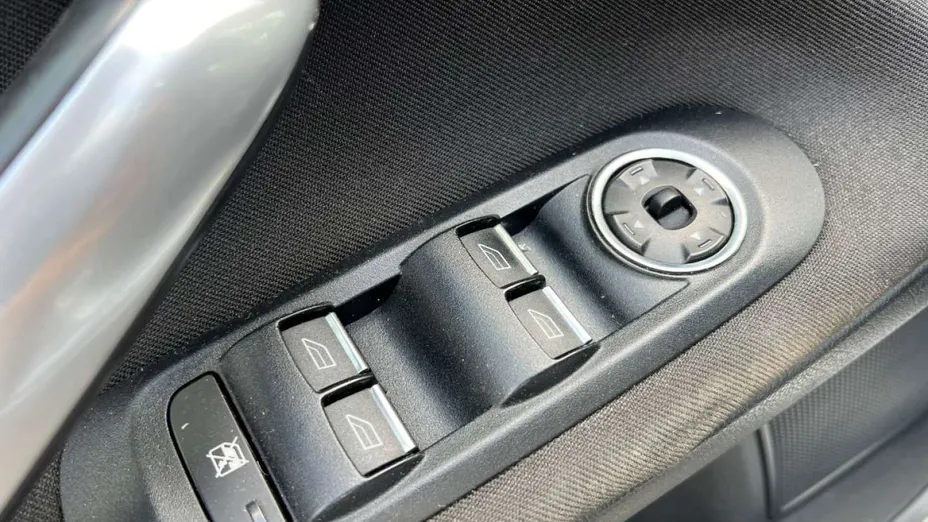 FORD Mondeo -