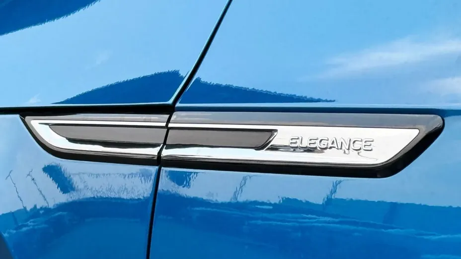 VOLKSWAGEN Arteon -