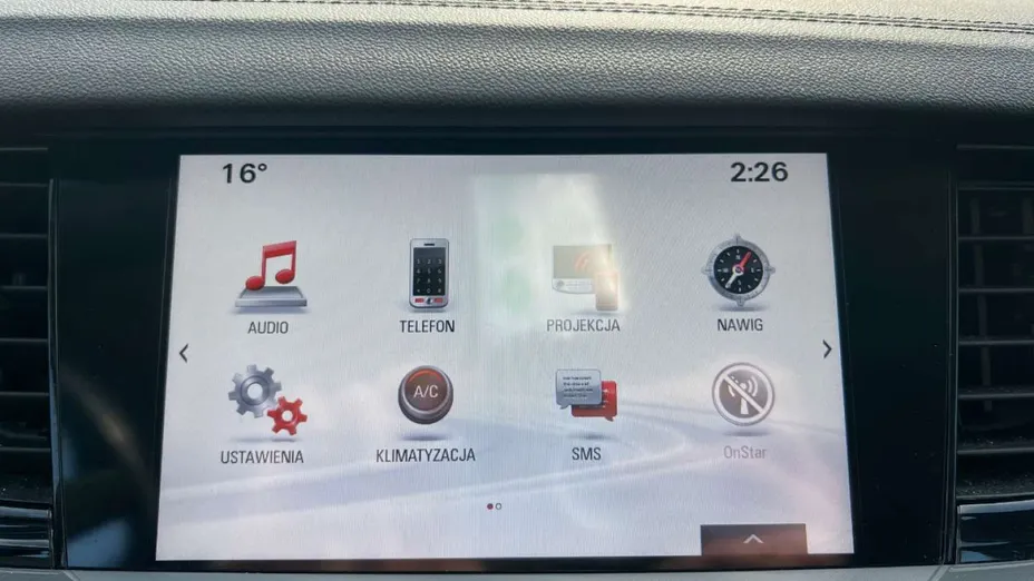 OPEL Insignia -