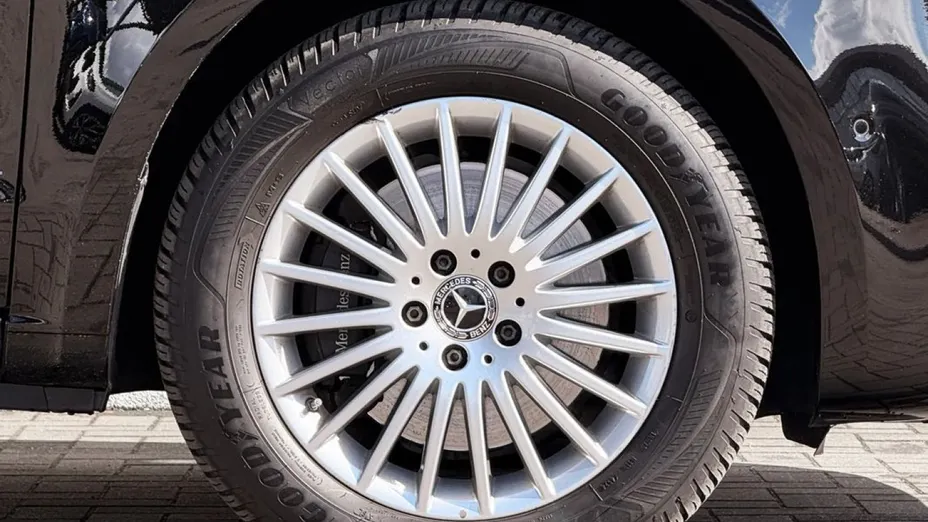 MERCEDES-BENZ V Klasa -