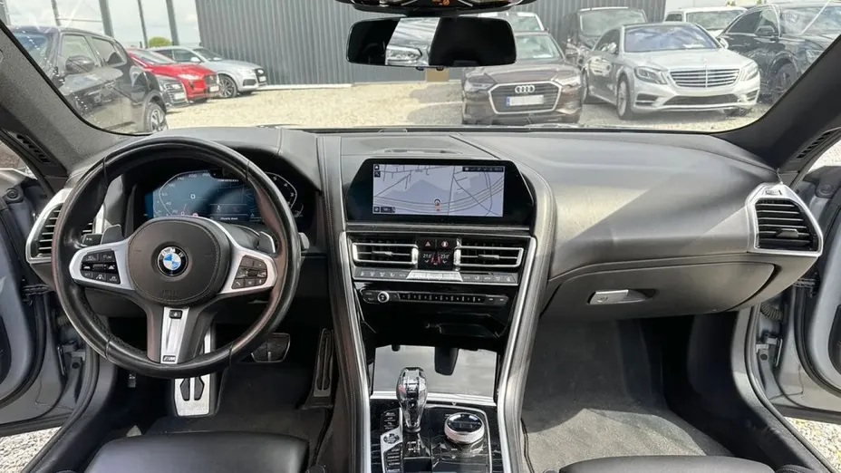 BMW Seria 8 -