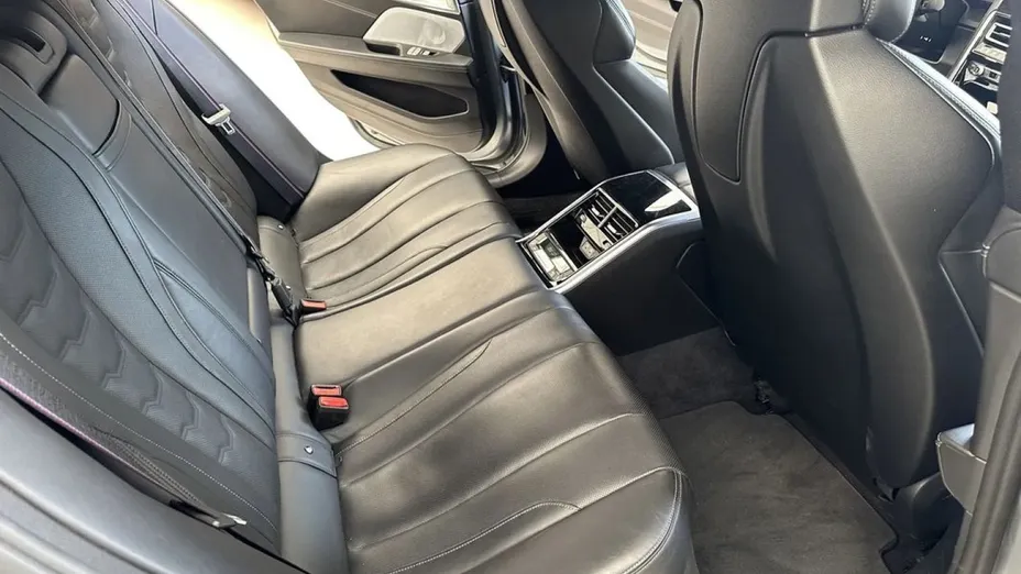 BMW Seria 8 -