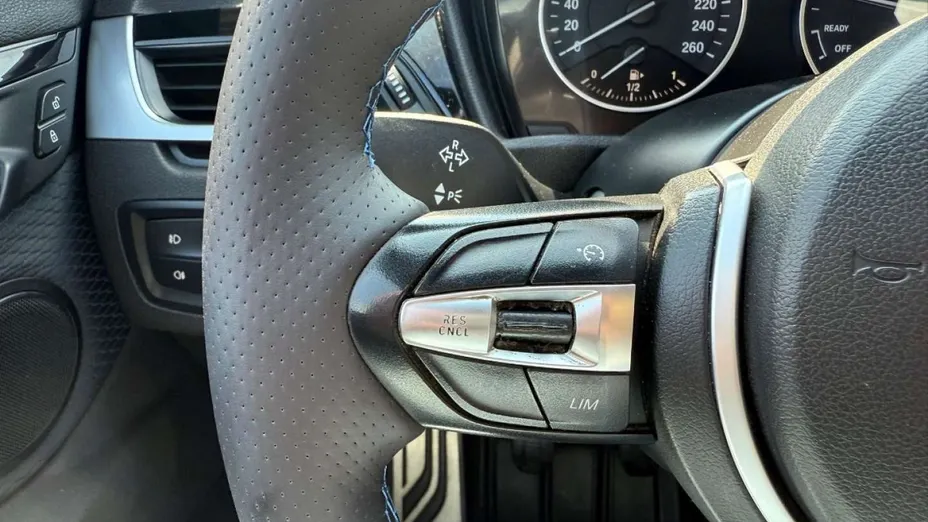 BMW X1 -