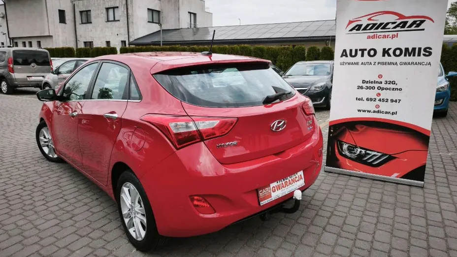 HYUNDAI i30 -
