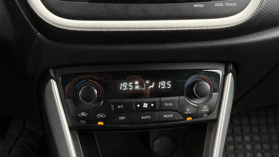 SUZUKI SX4 -