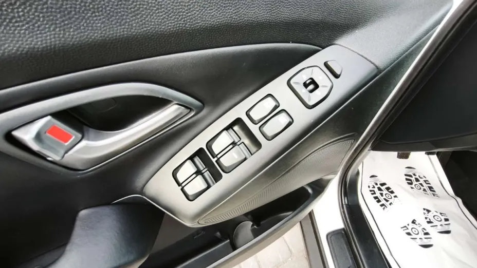 HYUNDAI ix35 -