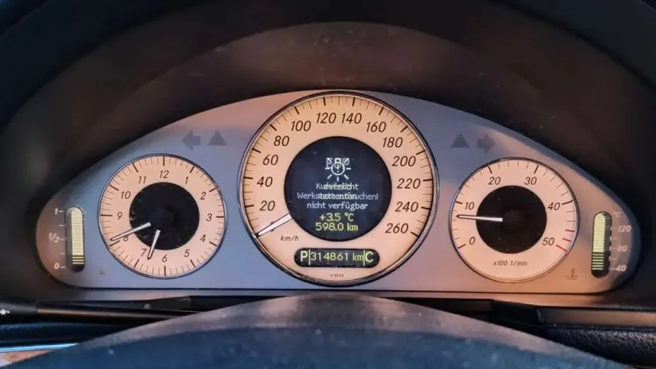 MERCEDES-BENZ E Klasa -