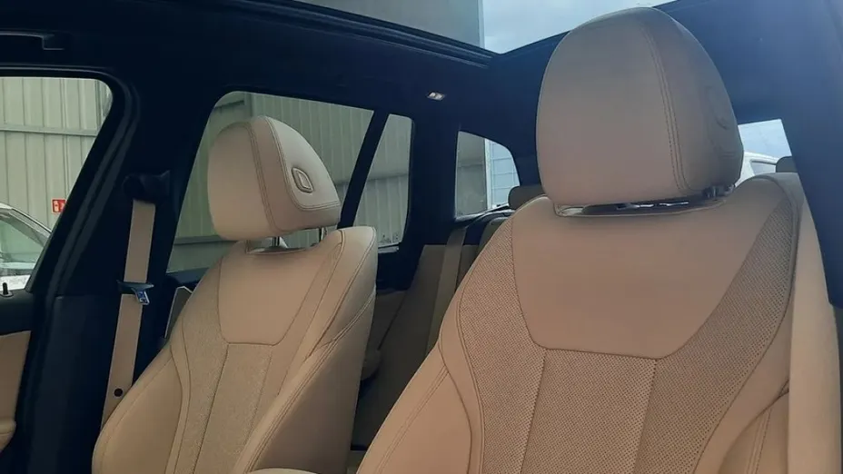 BMW X3 -