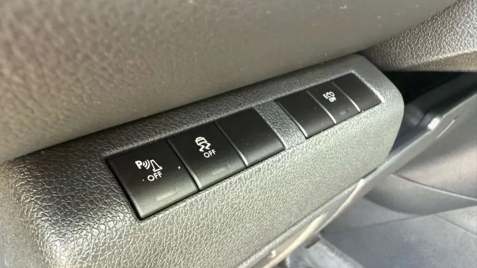 PEUGEOT 3008 -
