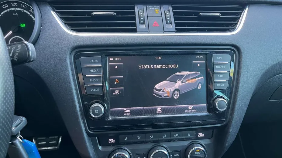 SKODA Octavia -