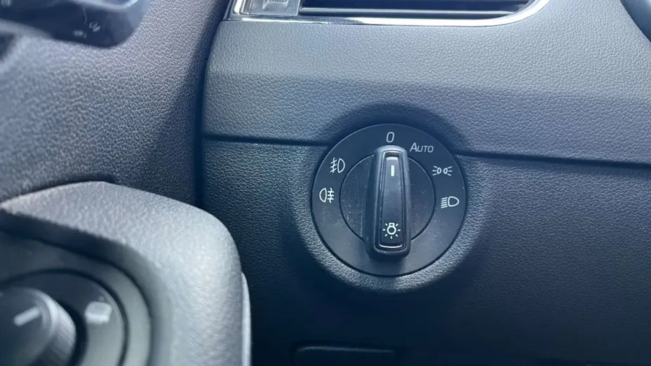 SKODA Octavia -