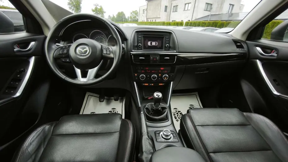 MAZDA CX-50 -