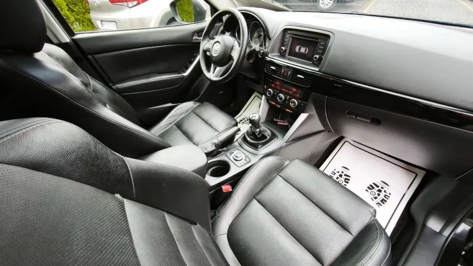 MAZDA CX-50 -