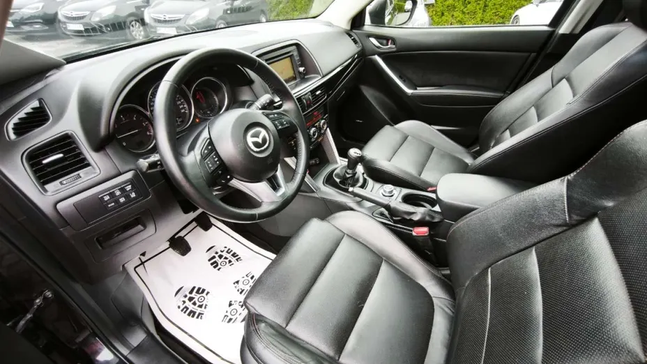 MAZDA CX-50 -