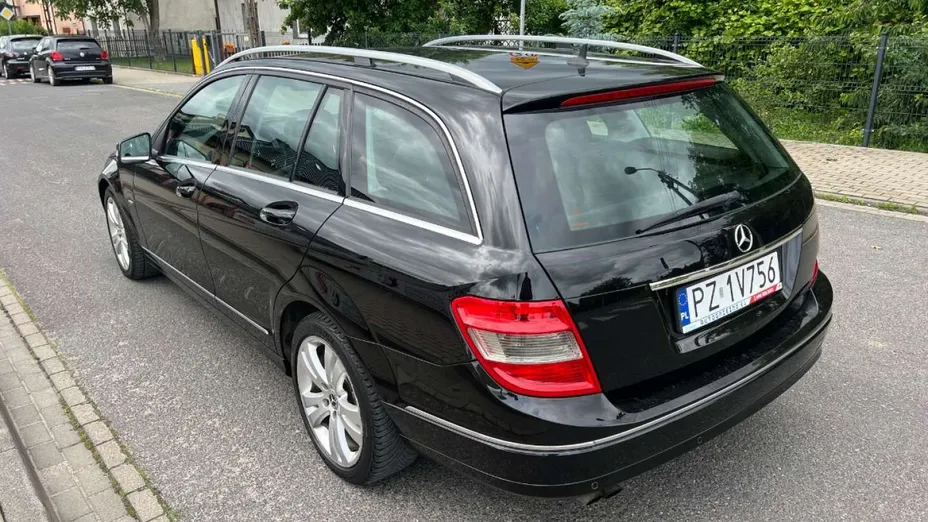 MERCEDES-BENZ C Klasa -