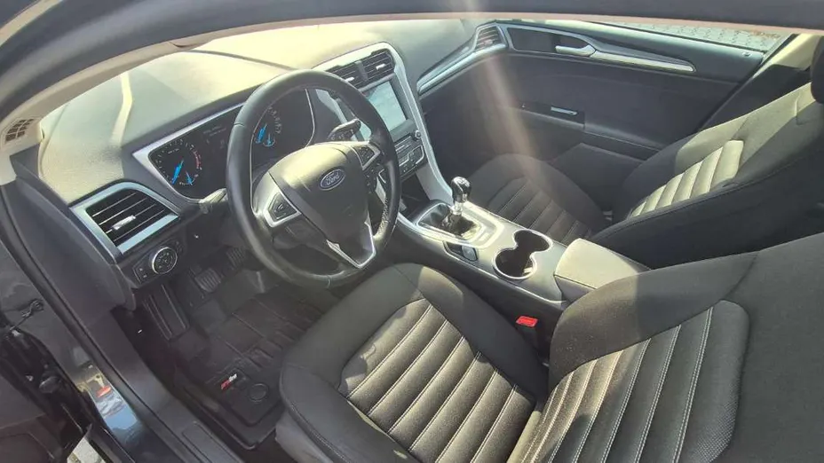 FORD Mondeo -