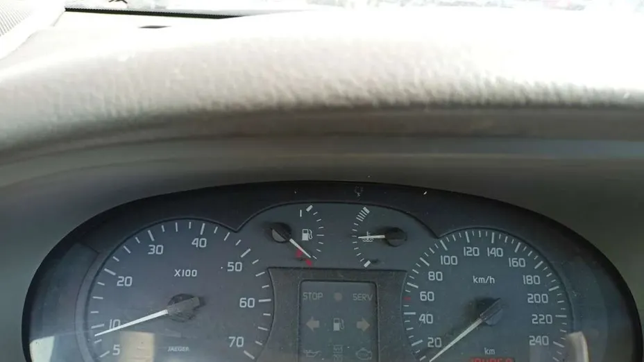 RENAULT Scenic -