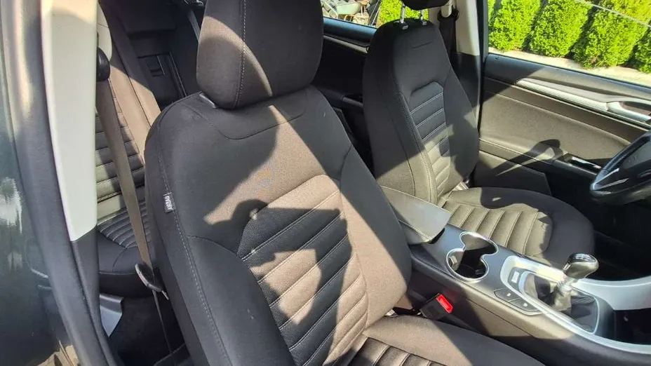 FORD Mondeo -