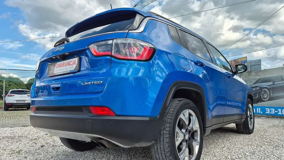 JEEP Compass -