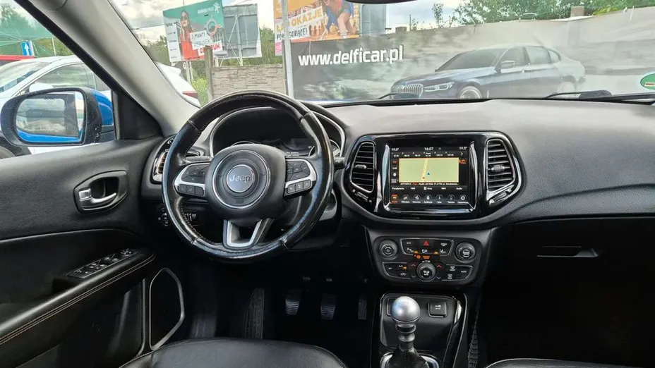JEEP Compass -