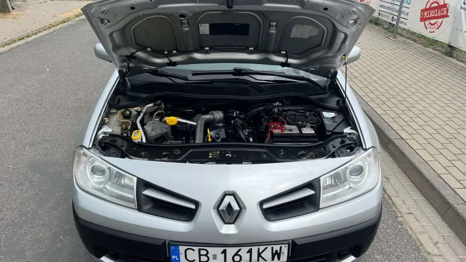 RENAULT Megane -