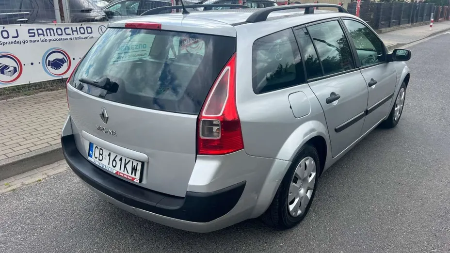 RENAULT Megane -