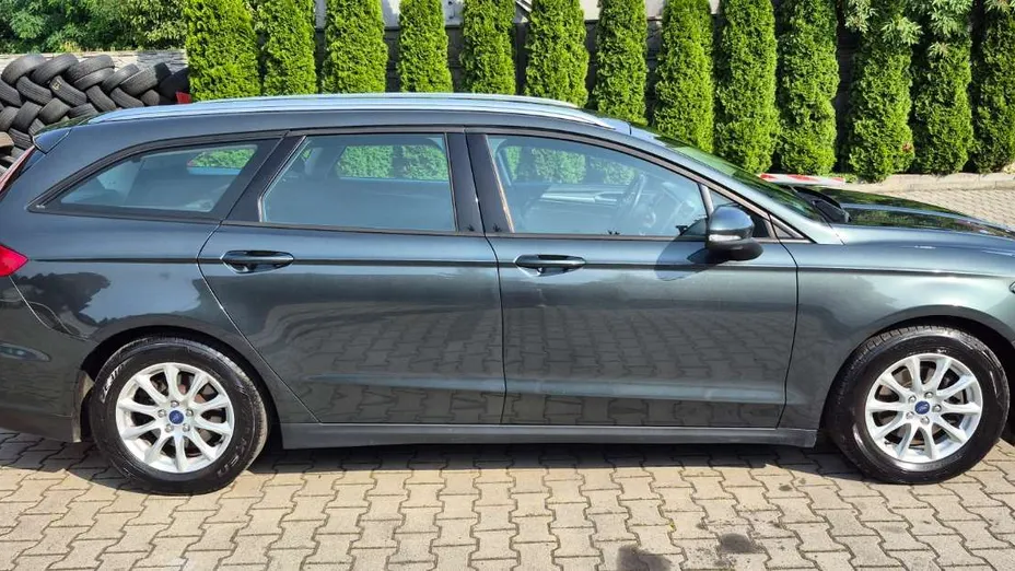 FORD Mondeo -