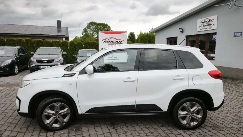 SUZUKI Vitara -