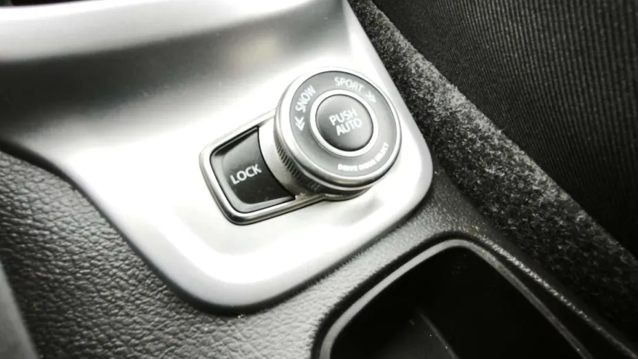 SUZUKI Vitara -