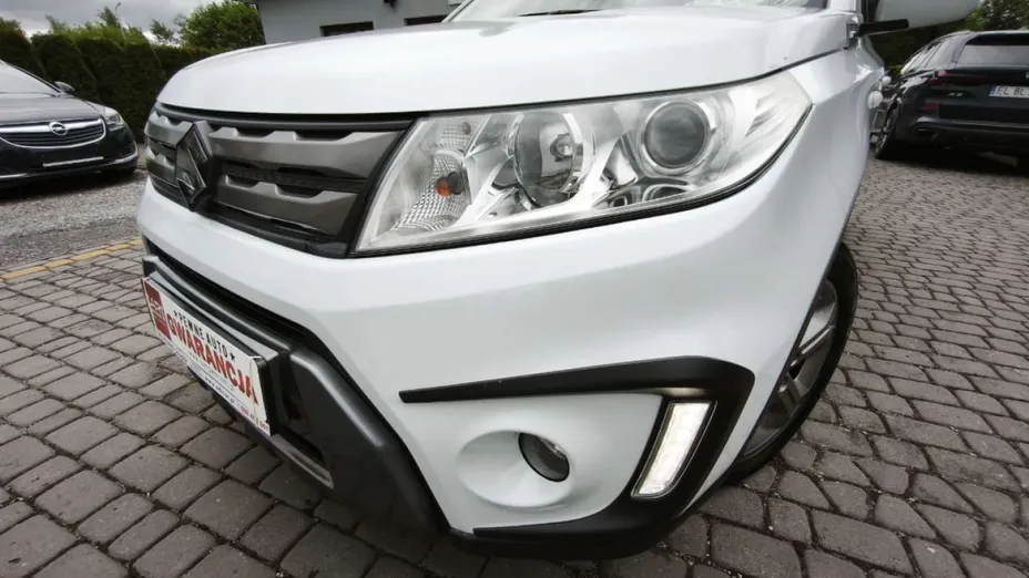 SUZUKI Vitara -