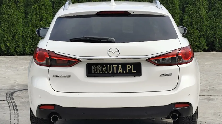 MAZDA 6 -