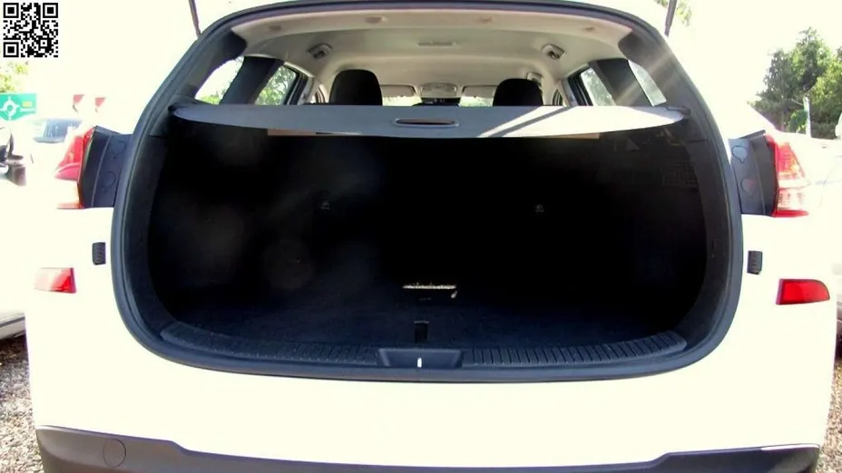 HYUNDAI i30 -