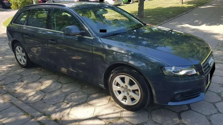 AUDI A4 -