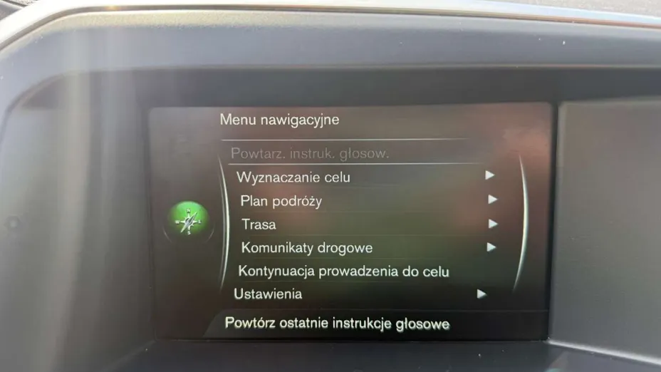 VOLVO XC60 -