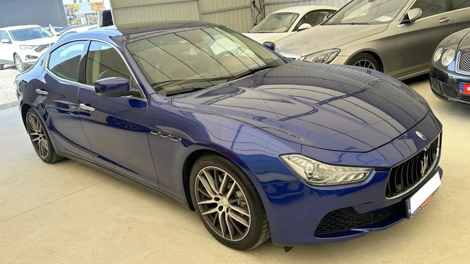 MASERATI Ghibli -