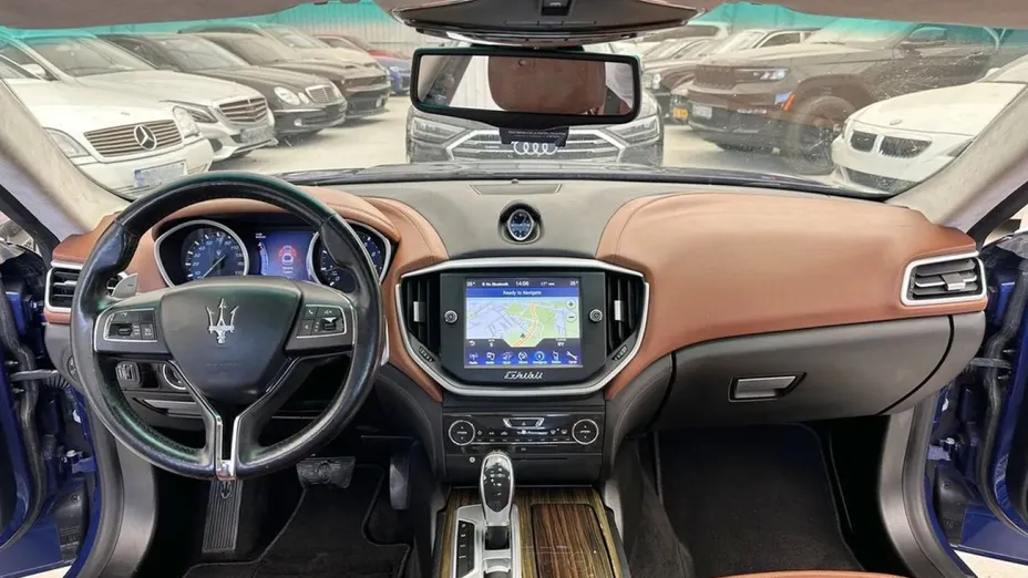MASERATI Ghibli -