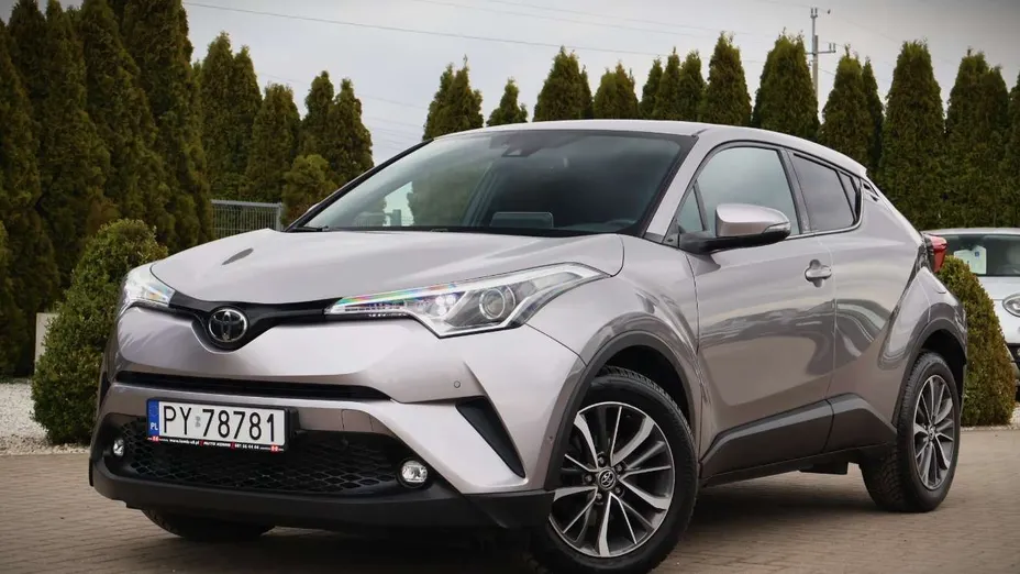 TOYOTA C-HR -