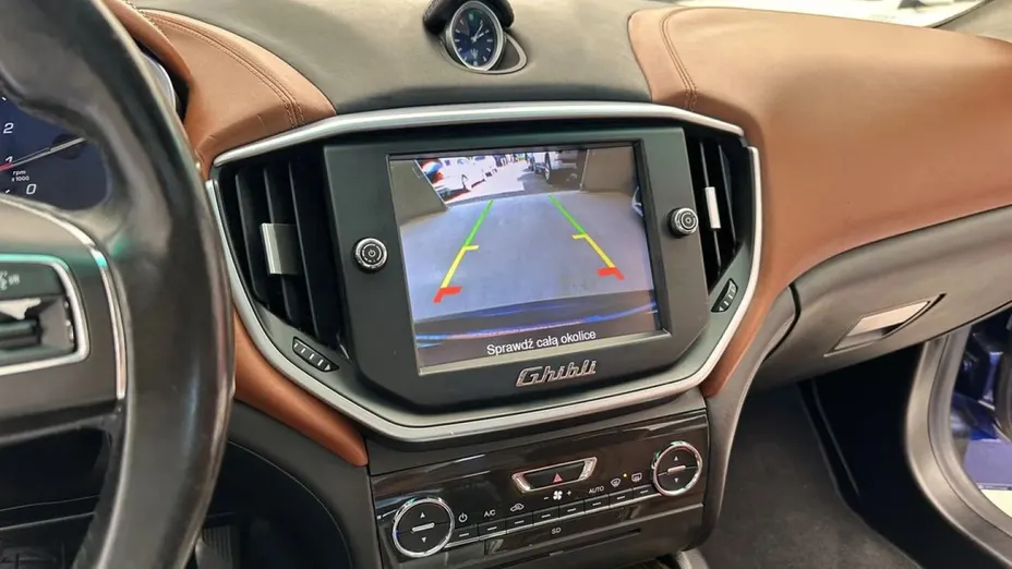 MASERATI Ghibli -