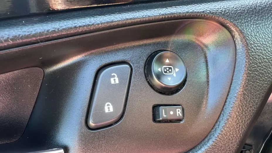 OPEL Insignia -