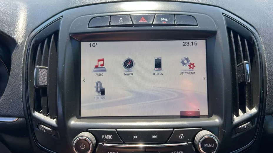 OPEL Insignia -