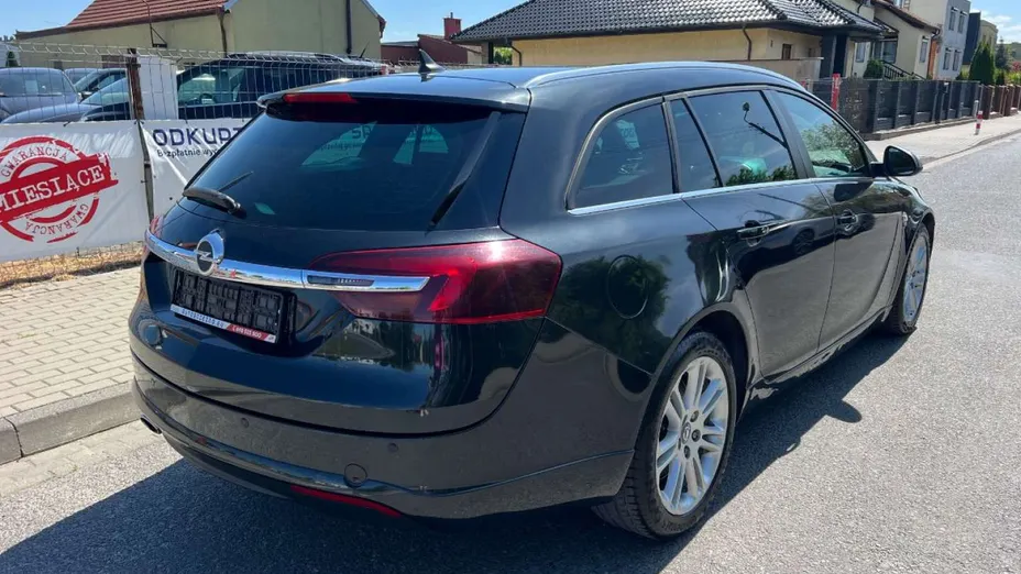 OPEL Insignia -