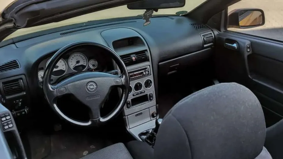 OPEL Astra -